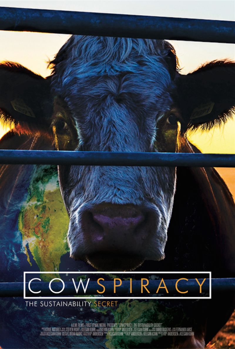 Poster van de film Cowspiracy, waarop een koe door de spijlen van een hek kijkt