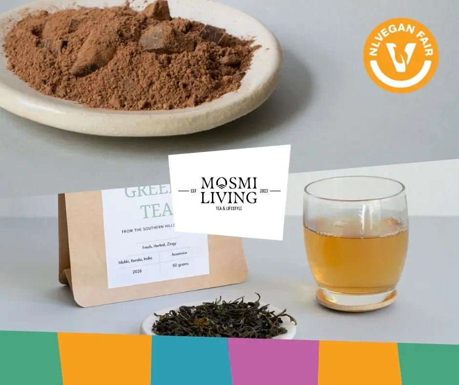 Mosmi living_Veganfair_2026 Foto's van thee en cacoa van Mosmi Living met hun logo en dat van NLVegan Fair erop.