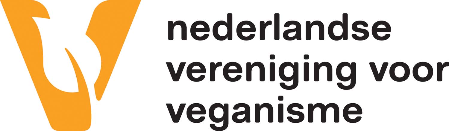 Logo van de Nederlandse vereniging voor veganisme, met oranje icoontje van V met blaadje erin